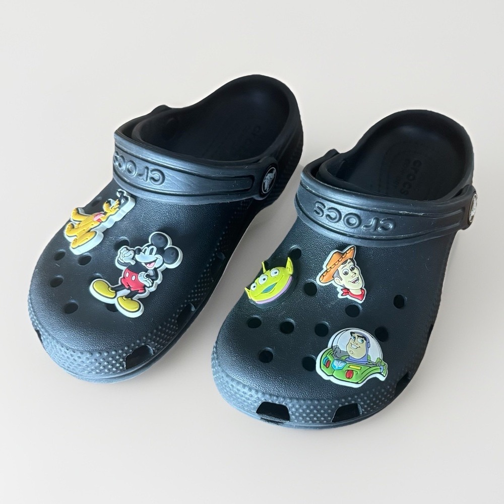 CROCS Clog Kids Size C13 Black Toy Story‎ Charms Sheriff Woody Buzz Mickey Pluto
